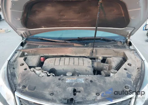 2017 Chevrolet Traverse Ls из США, поврежденный, VIN 1GNKRFKD4HJ238853